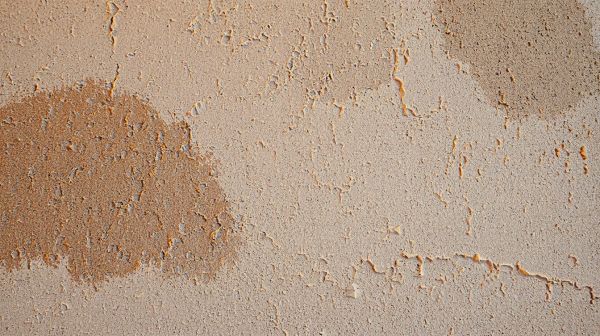 Les avantages d'un enduit gratté pour des murs durables